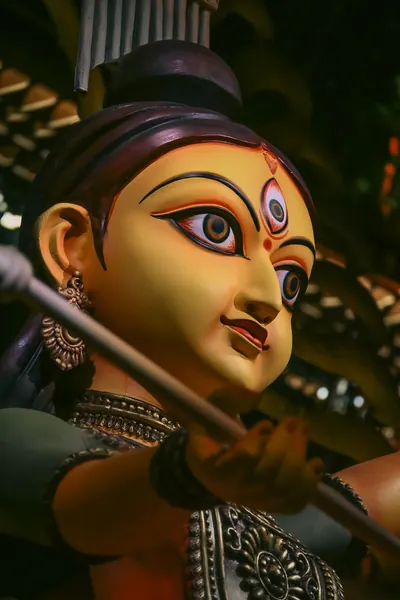 Durga Puja pandal mein Maa Durga ki pratima